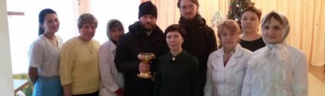 Ковчег с мощами святой блаженной Матроны Московской в социальных учреждениях